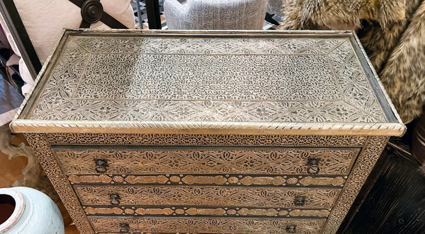 Silver Moroccan 6 Drawer Dresser