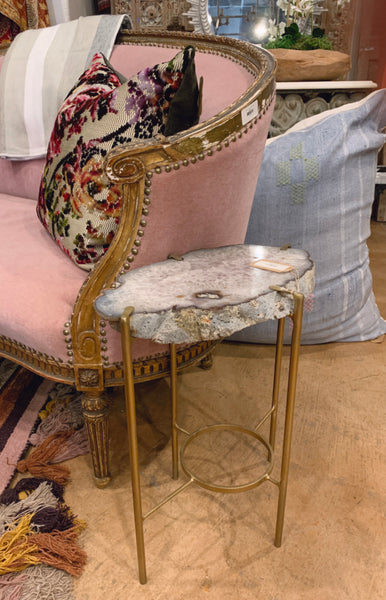 Agate Table
