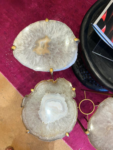 Agate Table