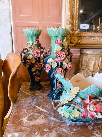 Majolica-small vase