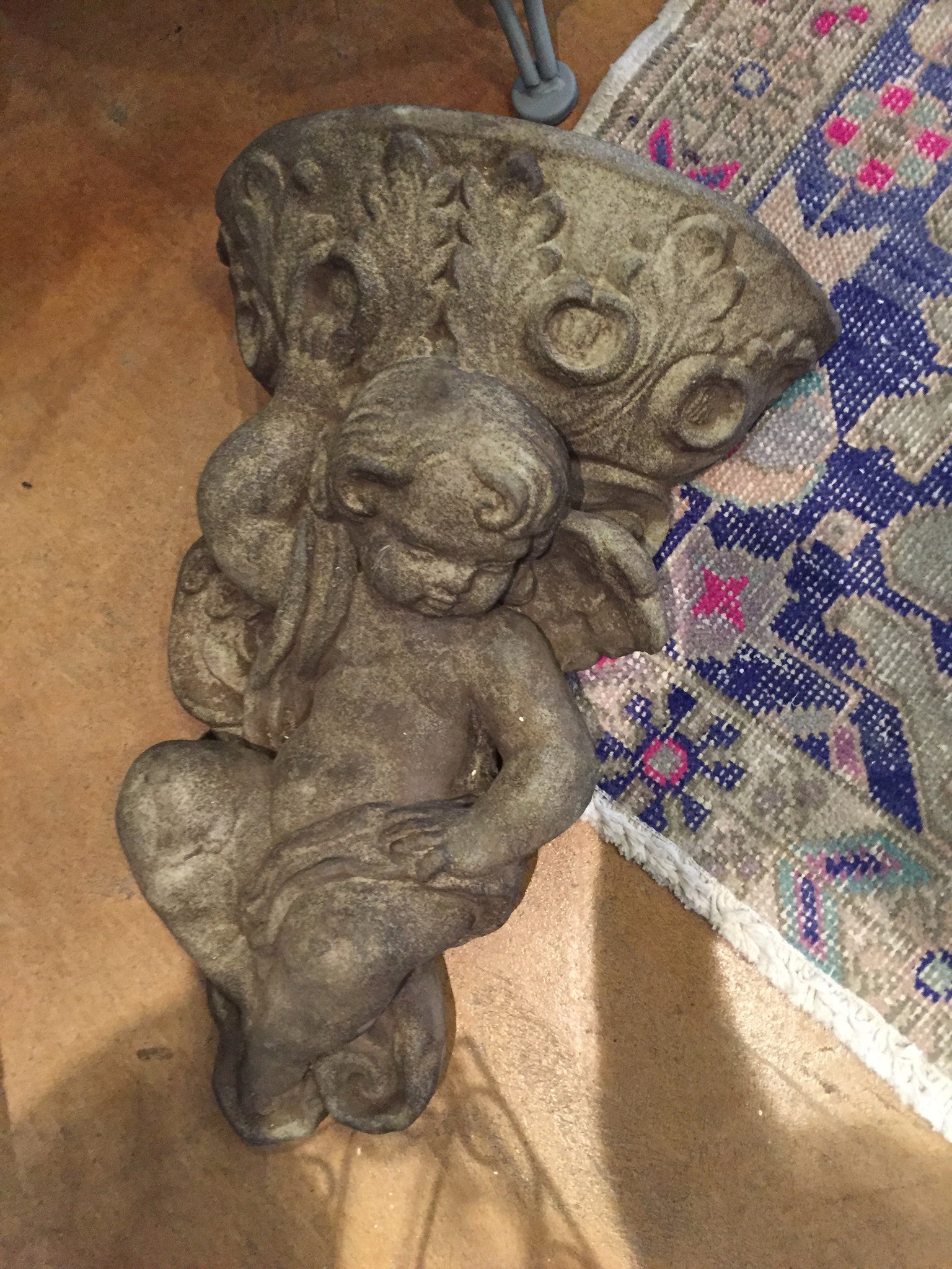 Concrete lg. cherub planter