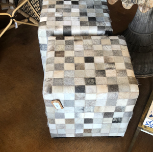Ottoman-18x18x18 hide