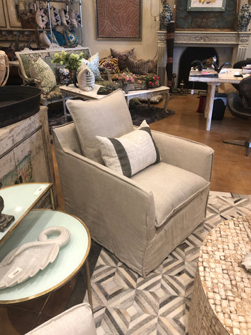 Swivel chair-Sawyer